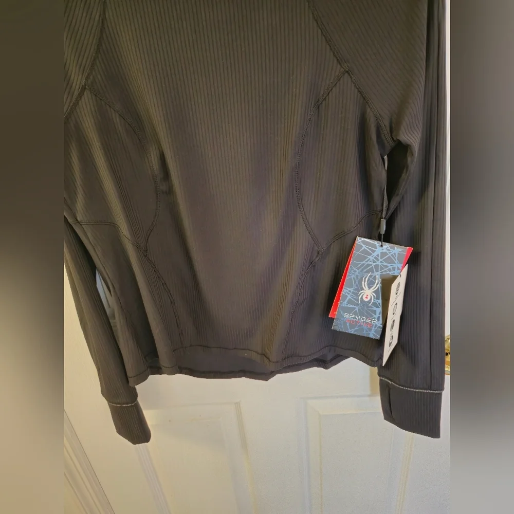 NWT Spyder Women's Active Pullover Crew Long Sleeves Shirt Black Size Medium - Picture 6 of 16